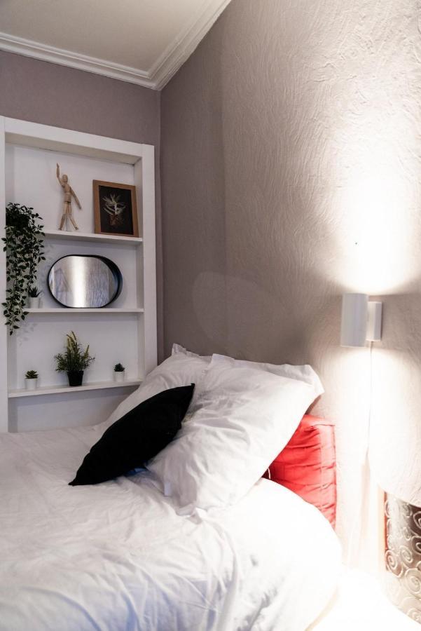 Agreable Studio En Plein Coeur De Quimper Lägenhet Exteriör bild